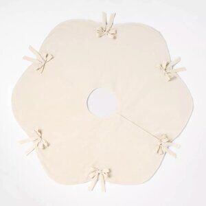 TARGET THRESHOLD STUDIO MCGEE VELVET BOW TREE SKIRT